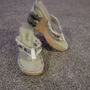 *SOLD* South Pole Camouflage Wedge Sandals